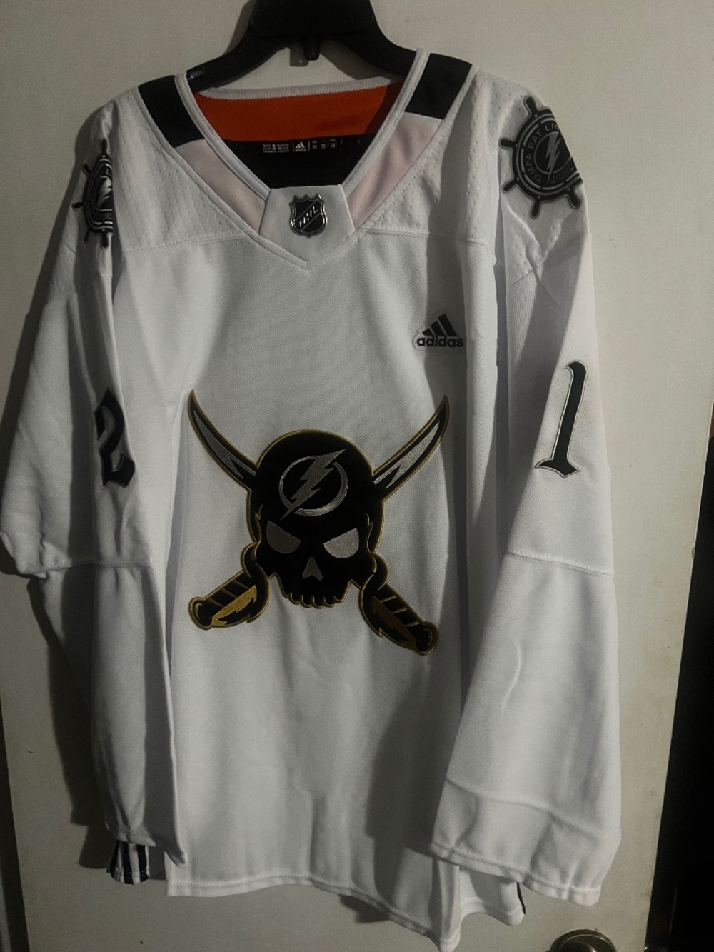 Tampa Bay Lightning Gasparilla Hockey Jersey , New , Size 56 , #21 Braiden Point